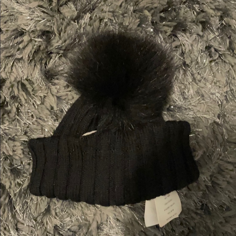 Moncler Black Beanie REAL FUR Pom Pom Hat Authentic - Picture 12 of 14